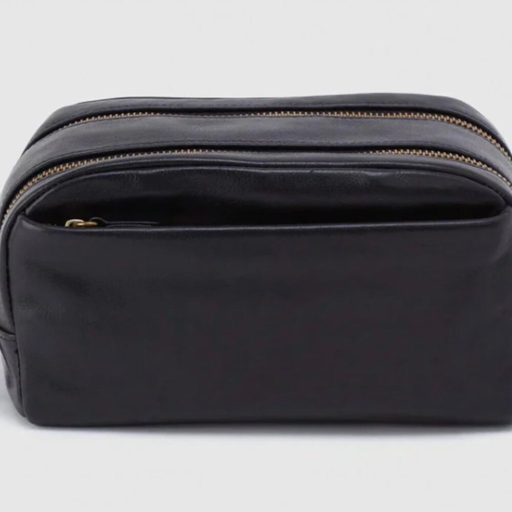 HOBO Men's Travel Dopp Kit Toiletry Bag